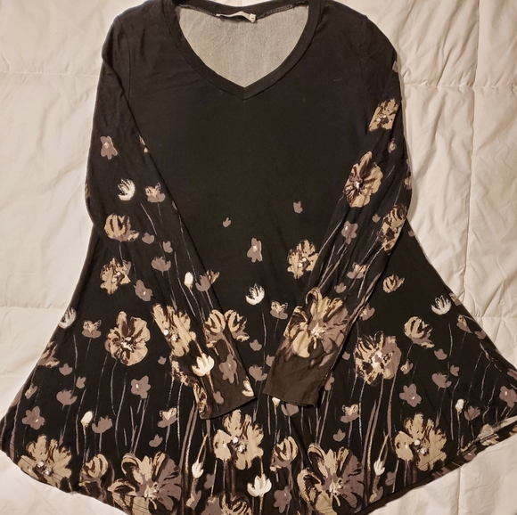 Tunic top - Picture 2 of 3